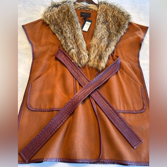 BCBG rust colored Cape NWT - Picture 2 of 6